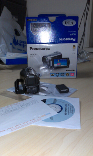 松下(Panasonic) HC-V10GK 高清数码摄像机 黑