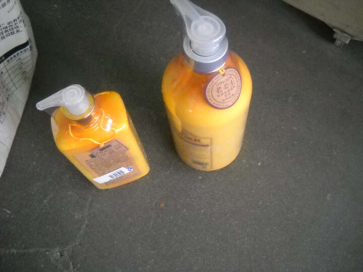 发洗发水800ml--老姜皇,用过大约3个月了,<em>头</em>也