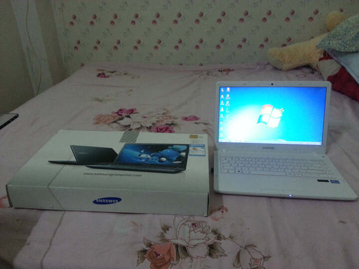 三星(SAMSUNG) NP450R4V-X03CN 14英寸笔