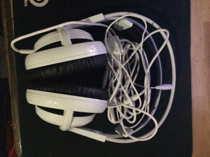 赛睿(SteelSeries)西伯利亚v2 耳机 白色--与V1