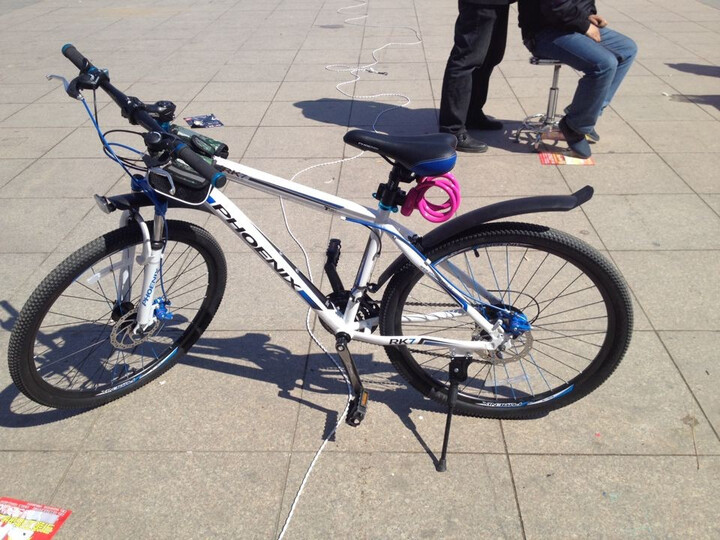 凤凰自行车 26寸21速shimano变速铝合金车架