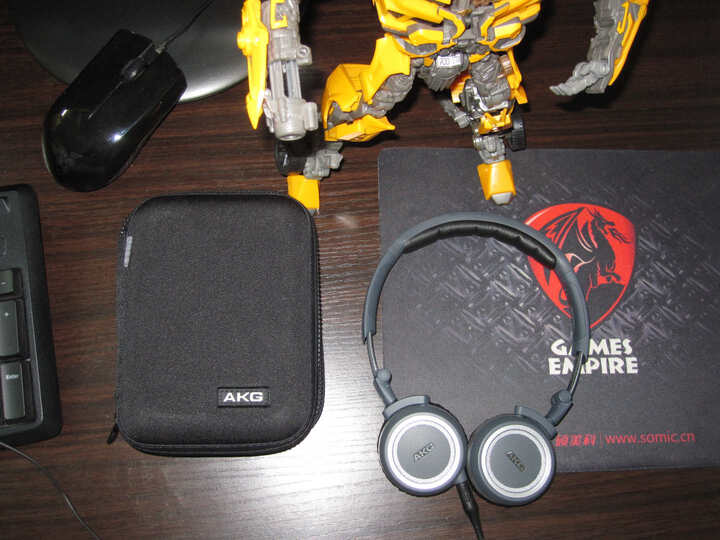 爱科技AKGK450:AKG K450 有名的难煲机,按