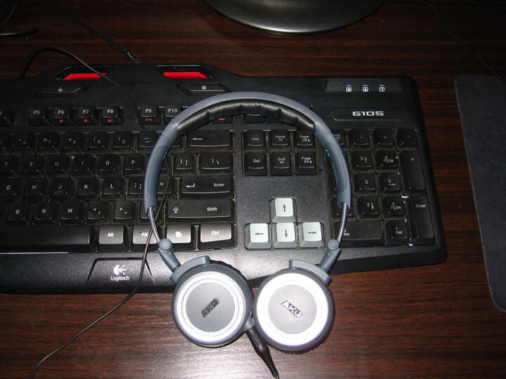 爱科技AKGK450:AKG K450 有名的难煲机,按