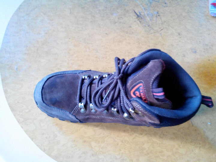 骆驼(CAMEL)户外 反绒牛皮高帮徒步登山鞋 卡