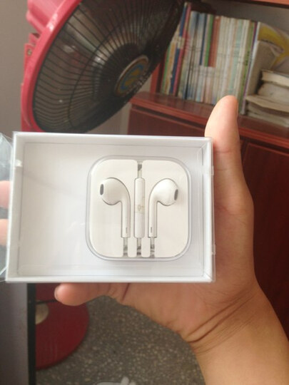 苹果(APPLE)带线控和麦克风的 Apple EarPod