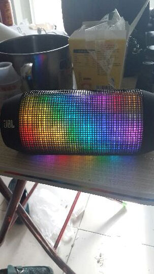 JBL PULSE–炫彩360度LED灯 NFC 便携蓝牙