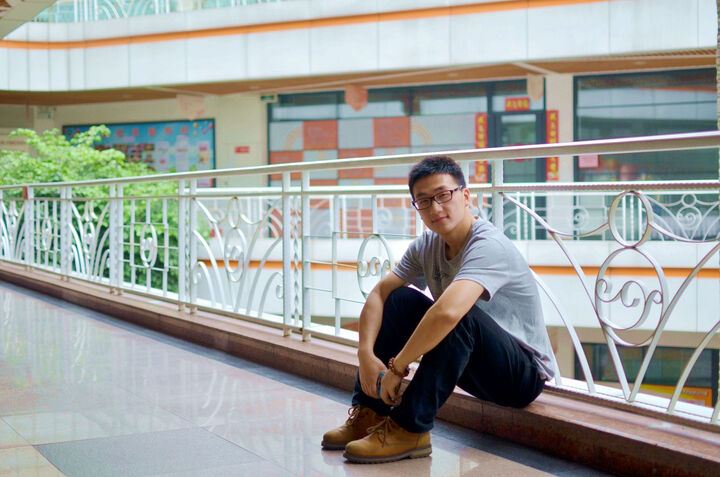 尼康(Nikon) AF-S DX 35mm f\/1.8G 镜头--背景