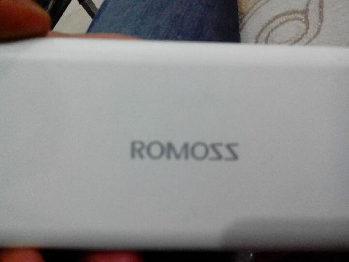 罗马仕(ROMOSS)sense 4 超智能移动电源 10