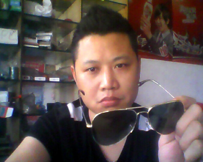 【京东配送】威古氏太阳镜男款偏光驾驶镜司机