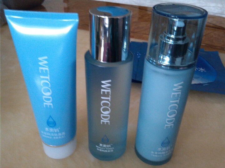 丹姿水密码清新水润护肤三件套--丹姿水密码清