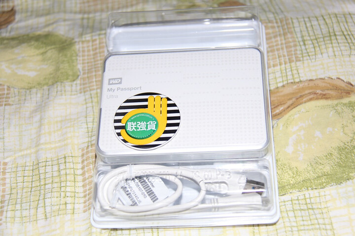 y Passport Ultra USB3.0 1TB 超便携移动硬盘 