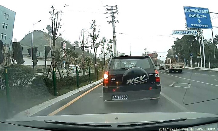 式高清广角--效果一般,要靠很近,对正摄像头才