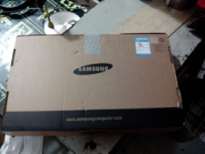 三星(SAMSUNG)NP275E4V-K03CN 14英寸笔