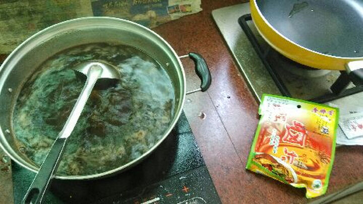 廖排骨卤汁(浓缩)100g*5袋--颜色不错!