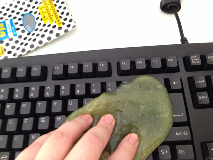 antopad) Cya 清洁泥--感觉还不错 不用拆键盘了