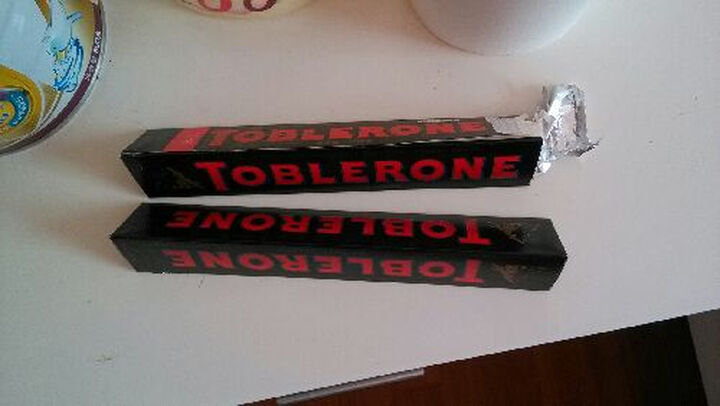 瑞士进口SwissToblerone瑞士三角黑巧克力含蜂