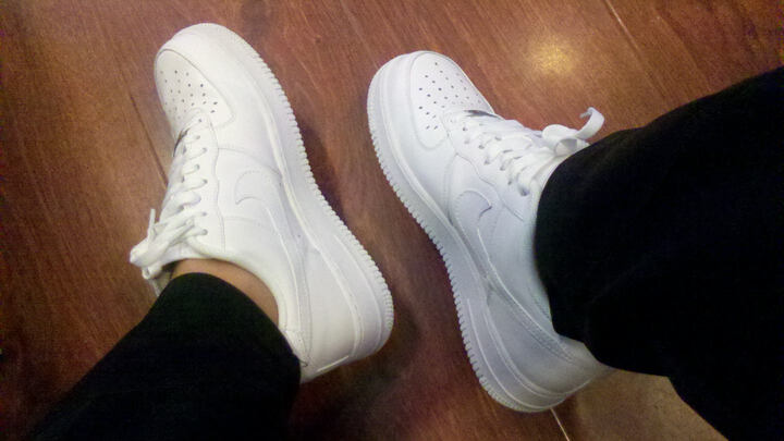 NIKE\/耐克AIR FORCE1 空军一号跑步鞋\/板鞋\/