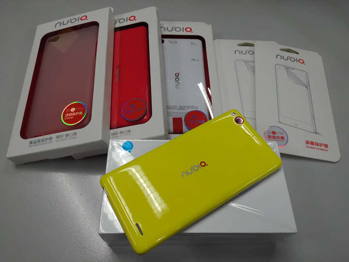 努比亚 (nubia)小牛2 Z5S mini 3G手机(前黑后白