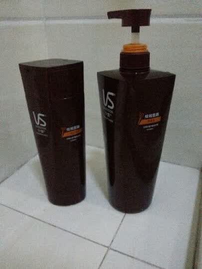 沙宣炫线抚躁润发乳400ml--用完后,<em>表面</em>的<em>毛躁</em>