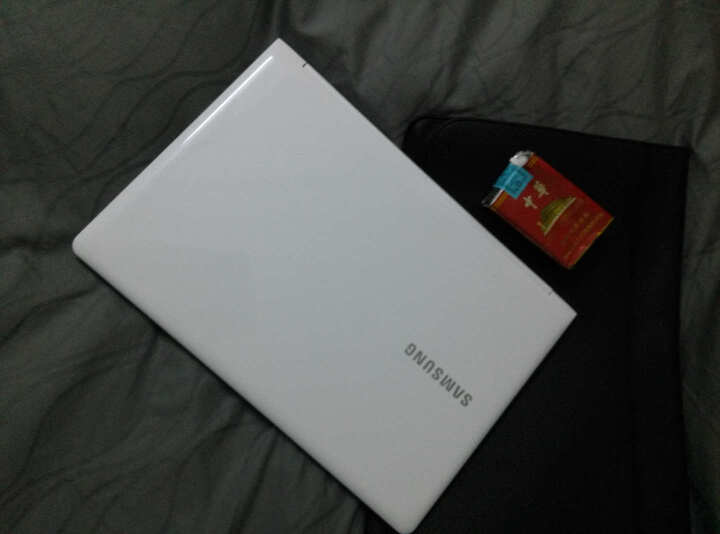 星专属四核处理器 4G 128G SSD) 象牙白--非常