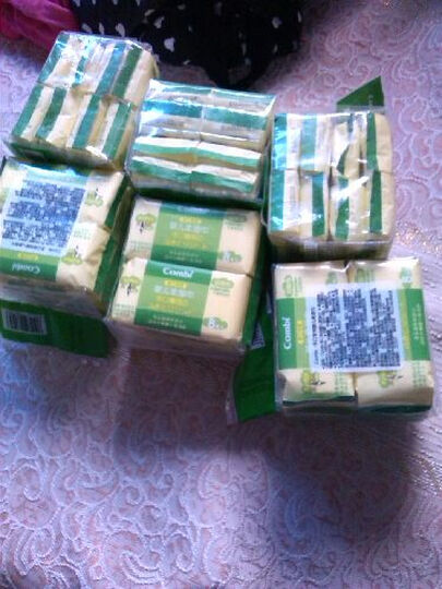 康贝(Combi) 手口专用婴儿柔湿巾8125 8片*8包