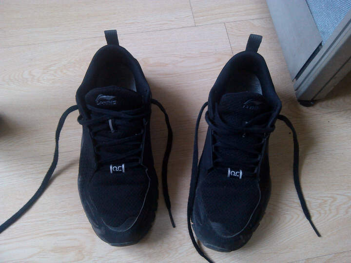 李宁\/lining 宁弧减震 男子跑步鞋运动鞋 ARHG