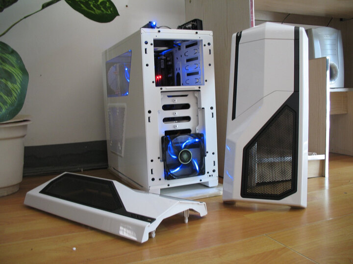 恩杰(nzxt)phantom410+小幻影
