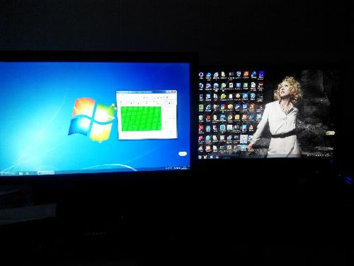 VA广视角不闪屏 LED宽屏背光液晶显示器 --没