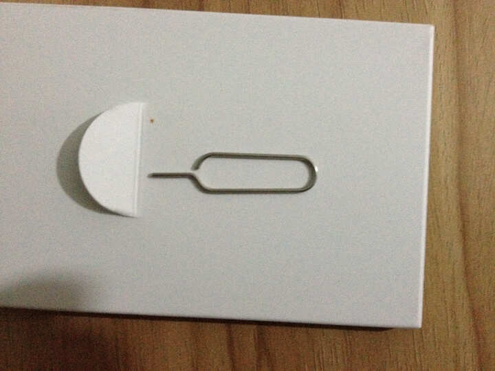 苹果(APPLE)iPhone 4S 8G版 3G手机(黑色)W