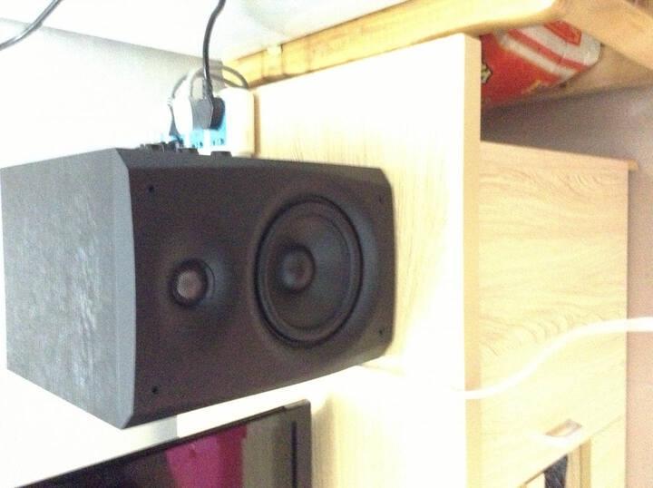 惠威D1080-IV:低音太低了,低音调节调大时中