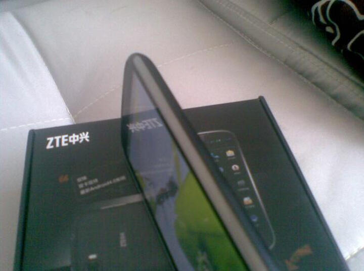 970 3G手机(黑色)WCDMA\/GSM 双卡双待--买