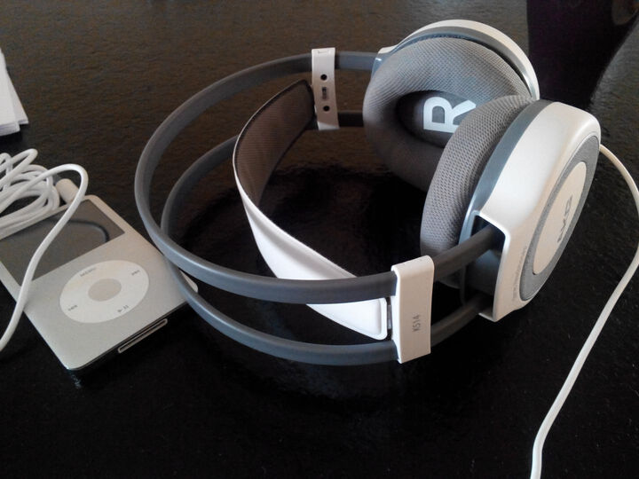 AKG K514MKII 头戴式耳机 白色--K514 MKII小