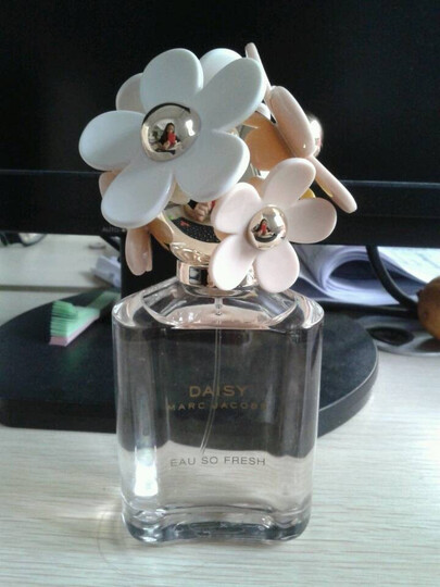 <em>MARC JACOBS</em>莫杰<em>雏菊</em>花语女士淡香水<em>75m</em>