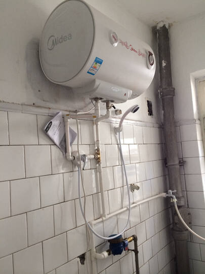 美的(Midea) F40-15A1 40升 电热水器-- 美的(M