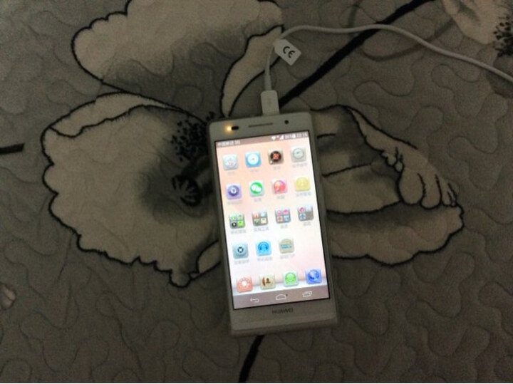 华为 Ascend P6-T00 3G手机(白色)TD-SCDMA