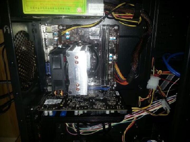 特尔(Intel) 赛扬双核 G1820 Haswell 盒装CPU 