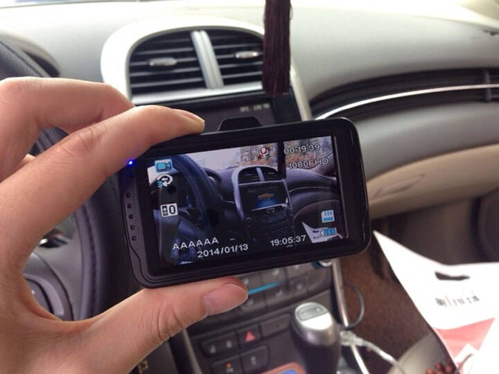 第一现场D101 单反级行车记录仪 1080P高清