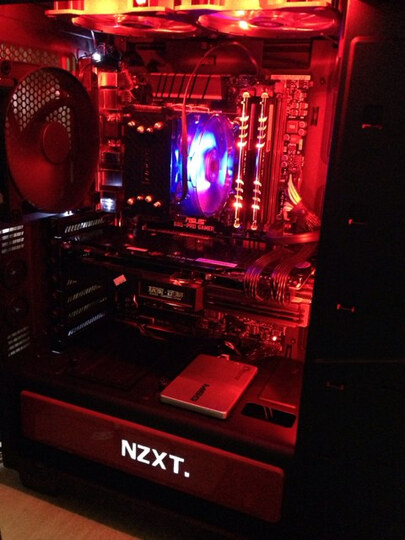 恩杰(NZXT) H440 黑色 (全钢顶部前面面板\/液体