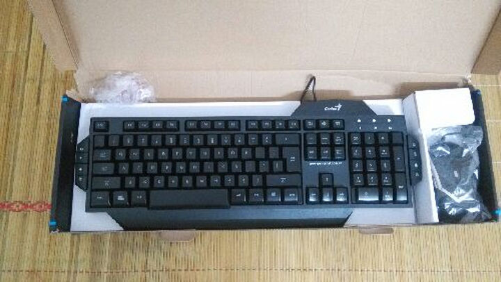 精灵(Genius) 雷神G7 专业游戏背光键鼠套装--