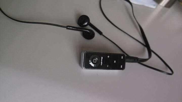 蓝弦(Bluedio) I4S 蓝牙耳机 黑色--买来用来连接