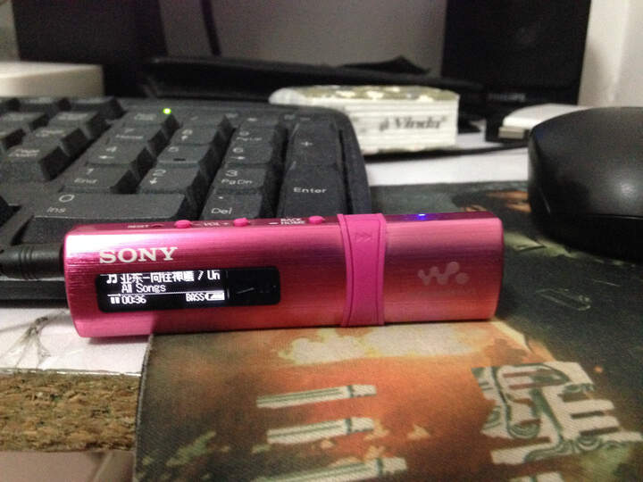 索尼(SONY) NWZ-B183F\/PC 炫色金属 动感佳