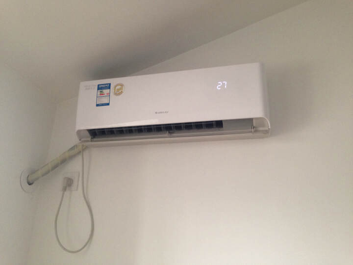 格力(GREE) KFR-32GW\/(32583)FNAa-A3 1.5