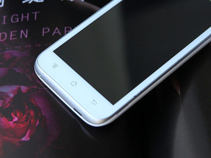 天语 W70 3G手机(白色)WCDMA\/GSM 双卡