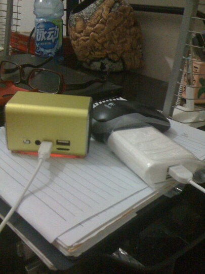 UD)S6移动电源5200毫安适用于iPhone\/iPad\/P