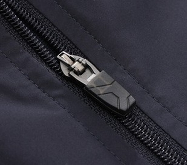 <em>李宁</em> <em>LINING 女运动上衣</em> 1YYC808-2 M--衣服很