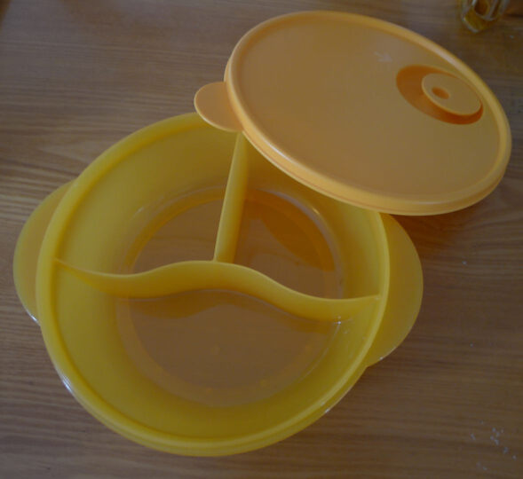 特百惠1升微波加热分格碗杏橙色--一个人带饭