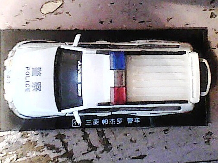 彩珀88848 1:32三菱帕杰罗警车合金模型车双开