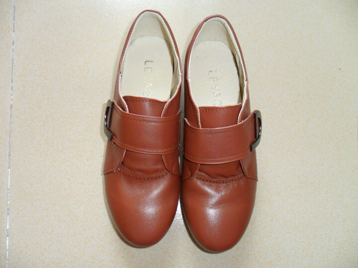 乐雅琦 女韩版百搭单鞋女真皮平跟鞋子 舒适圆