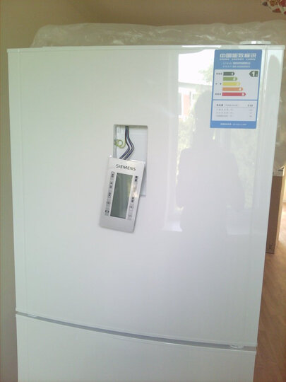 西门子 (SIEMENS) KK25F55TI 245升 三门冰箱