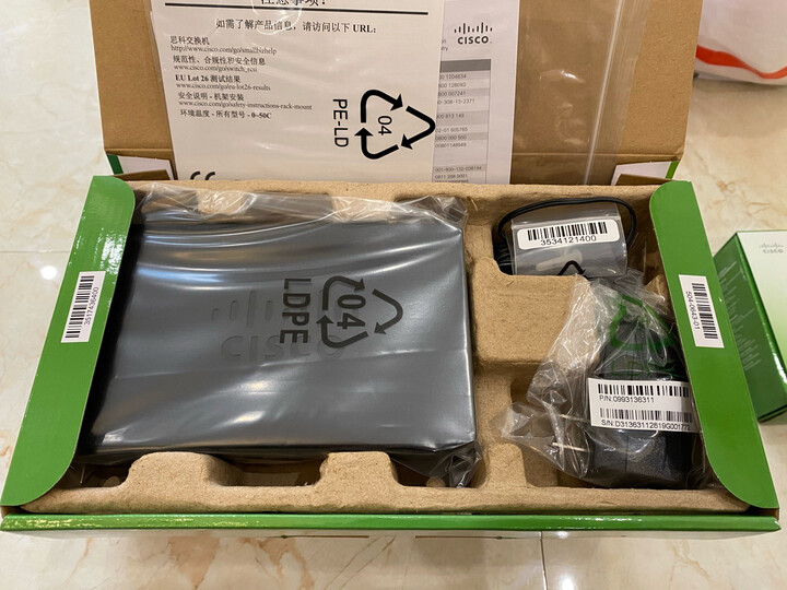 思科(Cisco)SG95D-08-CN 8口 千兆企业级交换机 晒单图